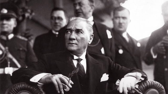 Türkiye Cumhuriyeti'nde Atatürk'ün önderliğinde ilk PR çalışması