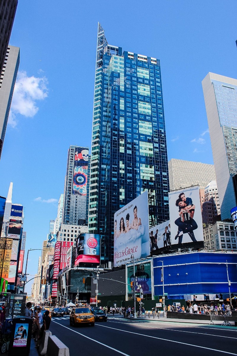 times square new york digital advertising