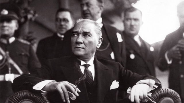 Türkiye Cumhuriyetinde Atatürk'ün önderliğinde ilk PR çalışması